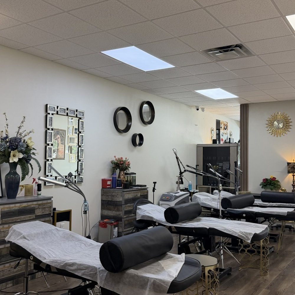 Cindy Phan Brows - Main brows room - Permanent Makeup Near Me - Brandon, Florida Cindy Phan Brows - Main brows room - Permanent Makeup Near Me - Brandon, Florida