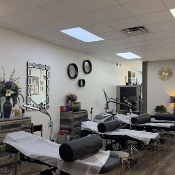 Cindy Phan Brows - Main brows room - Permanent Makeup Near Me - Brandon, Florida Cindy Phan Brows - Main brows room - Permanent Makeup Near Me - Brandon, Florida