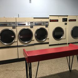 Washboard 24 hour Laundromat