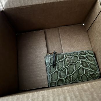 Tory Burch Outlet - Accessories Near Me - Commerce, California Tory Burch Outlet - Accessories Near Me - Commerce, California