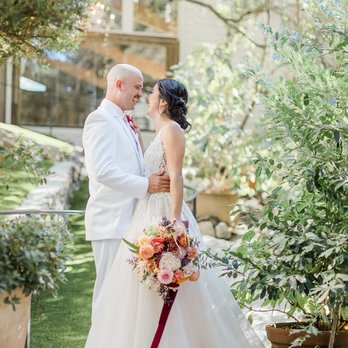 Inessa Nichols Design - Floral Designers Near Me Inessa Nichols Design - Floral Designers Near Me
