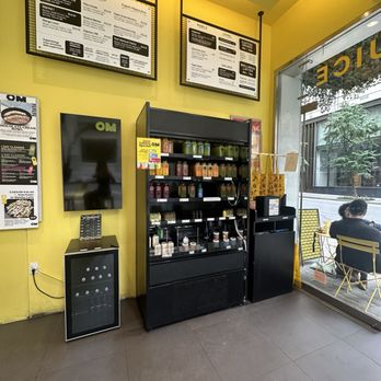 OM Juice Bar - Juice Bars & Smoothies Near Me - New York, New York