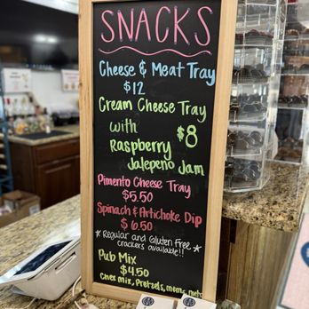 Thirsty Mule Winery - Snacks available - Wineries Near Me - Liberty Hill, Texas Thirsty Mule Winery - Snacks available - Wineries Near Me - Liberty Hill, Texas