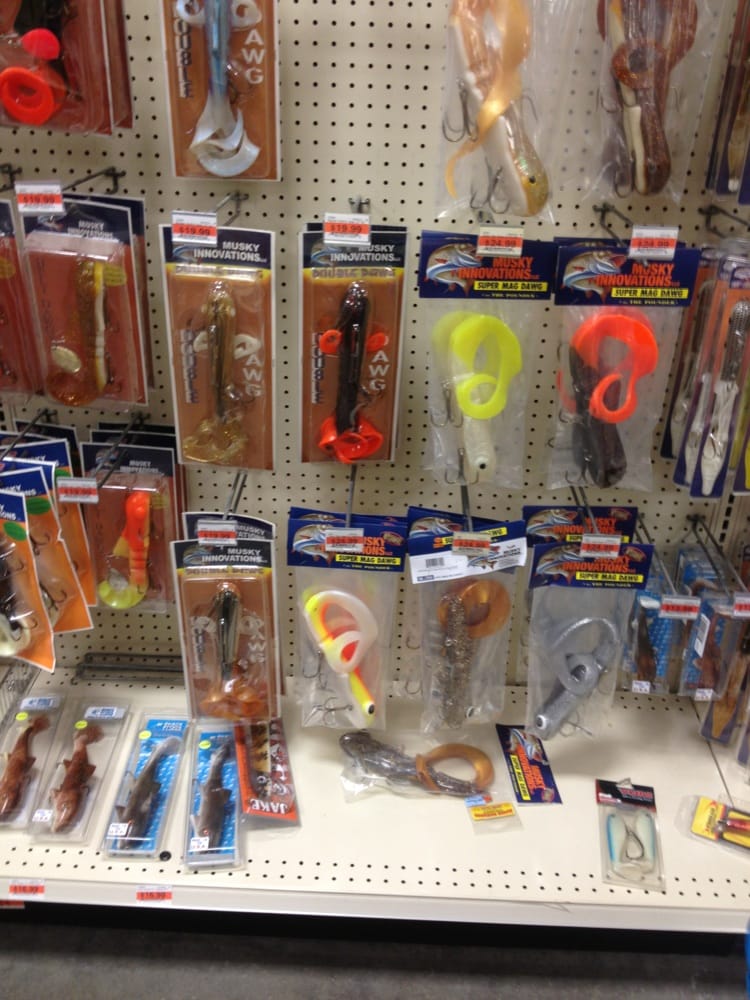 FLEET FARM Updated October 2024 10 Reviews 14114 Dellwood Dr