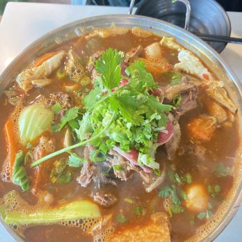 PHO 128 - Mini hotpot - Vietnamese Near Me - Concord, Ontario