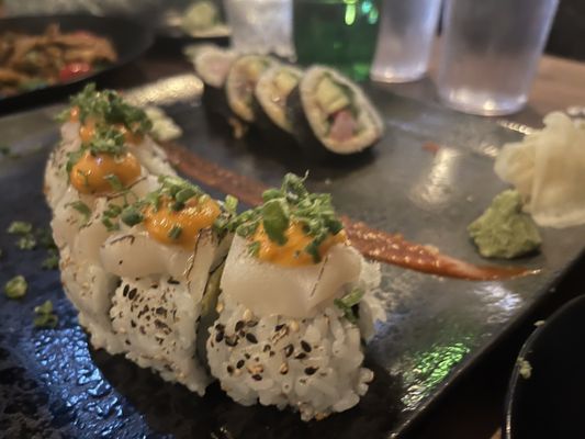 KIN by Rice n Roll | Sushi & Modern Asian & Ramen by null