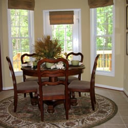 Lockridge Homes - Breakfast area