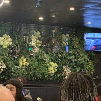 ILLUSIONS RESTAURANT AND BAR - Updated April 2024 - 45 Photos - 7089