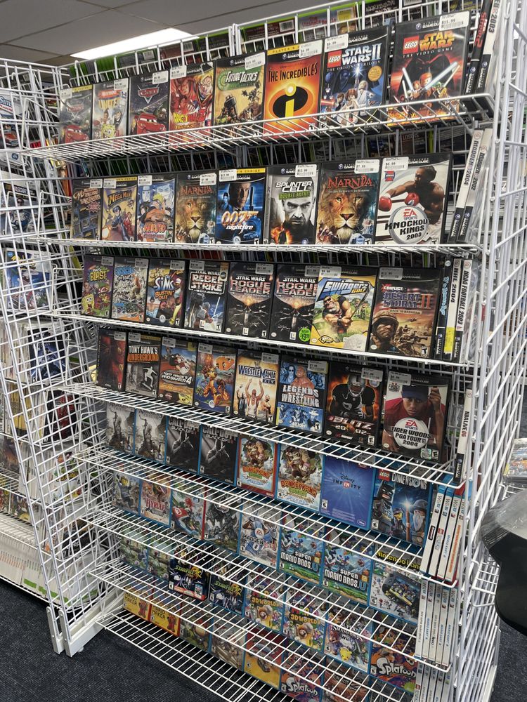 RETRO GAMES PLUS Updated September 2024 39 Photos 4429 Redondo