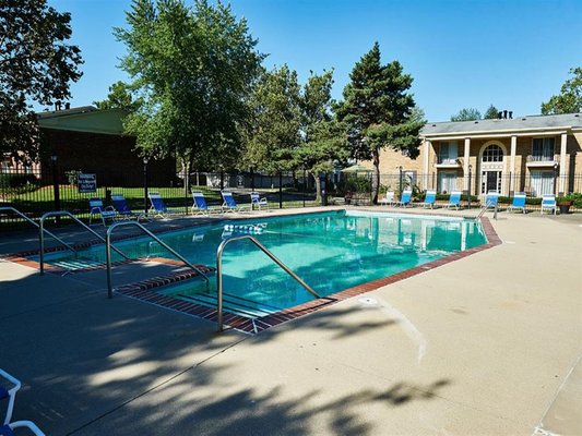 The Lenox Apartment Homes