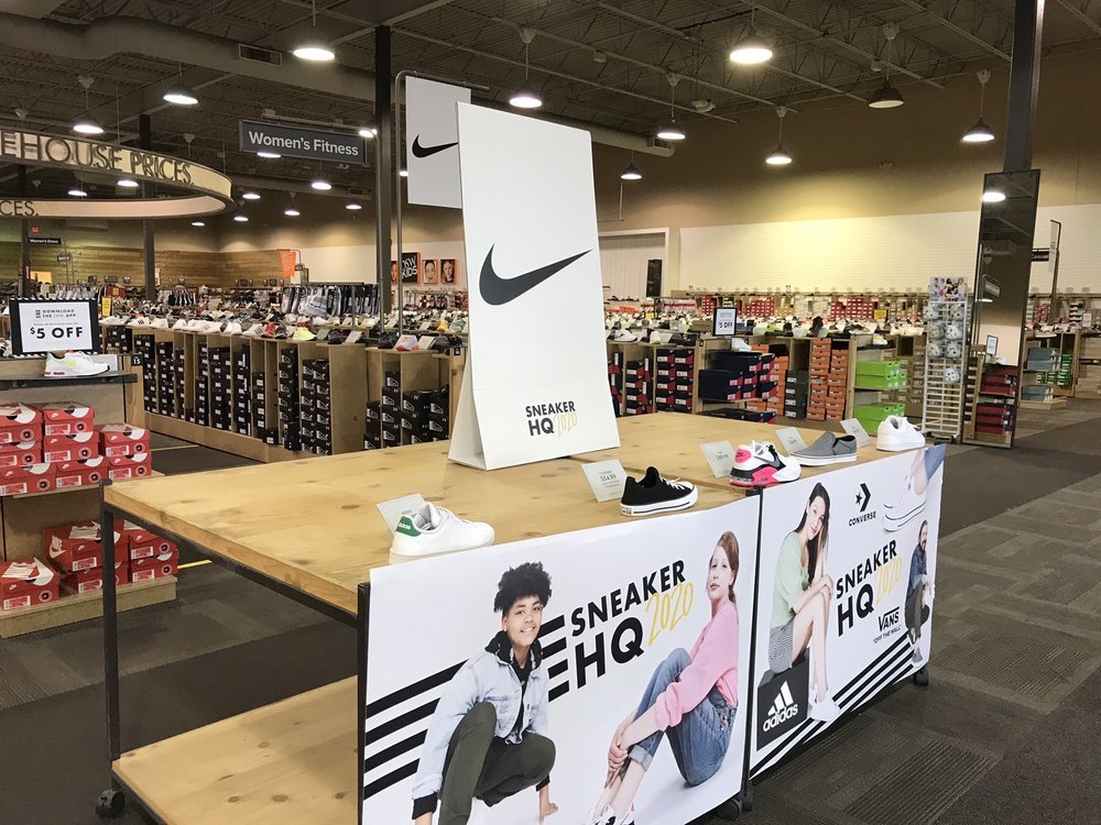 DSW DESIGNER SHOE WAREHOUSE Updated September 2024 30 Photos & 17