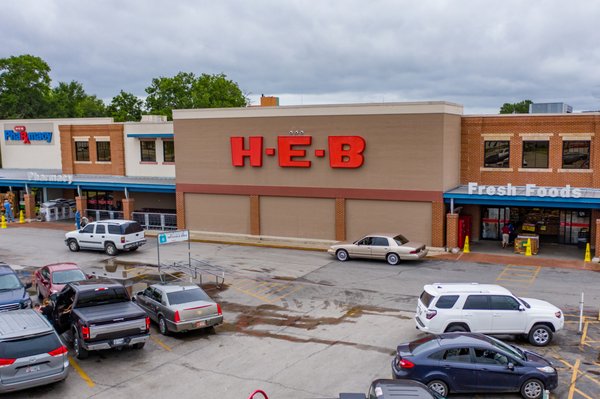 H-E-B by null