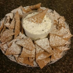 Woodland Bakery - Cannoli chip & dip platter!