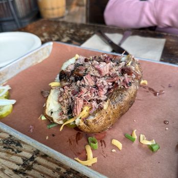 Twin Smokers Bbq - Baked Potato with brisket - Barbeque Near Me - Atlanta, Georgia Twin Smokers Bbq - Baked Potato with brisket - Barbeque Near Me - Atlanta, Georgia