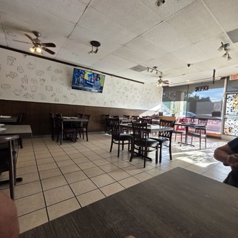 Cholada Thai Cuisine Long Beach - Inside - Thai Near Me - Long Beach, California Cholada Thai Cuisine Long Beach - Inside - Thai Near Me - Long Beach, California