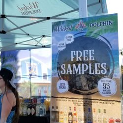 Beach Bash at The Pier: Seafood & Music Festival - [Photo: Instagram.com/visitatampabay]