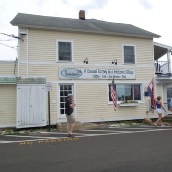 The Thimbleberry - people walking in front of a building - Delis Near Me - Branford, Connecticut The Thimbleberry - people walking in front of a building - Delis Near Me - Branford, Connecticut