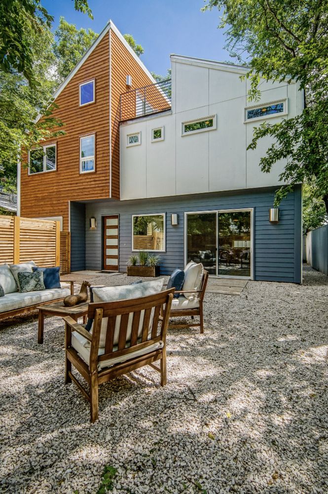 Slide of Buildn Construction