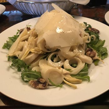 Trattoria Amici - Arugula salad with fresh heart of palm - Italian Near Me - Glendale, California Trattoria Amici - Arugula salad with fresh heart of palm - Italian Near Me - Glendale, California