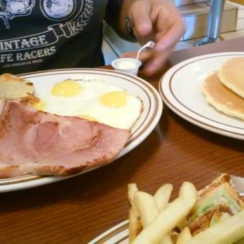 Starlight Restaurant - Ham & Eggs - Diners Near Me - Chicago, Illinois