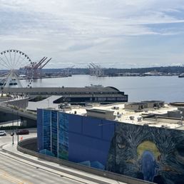 Looking from Victor Steinbreuck Park towards Overlook Walk and Seattle Aquarium Looking from Victor Steinbreuck Park towards Overlook Walk and Seattle Aquarium