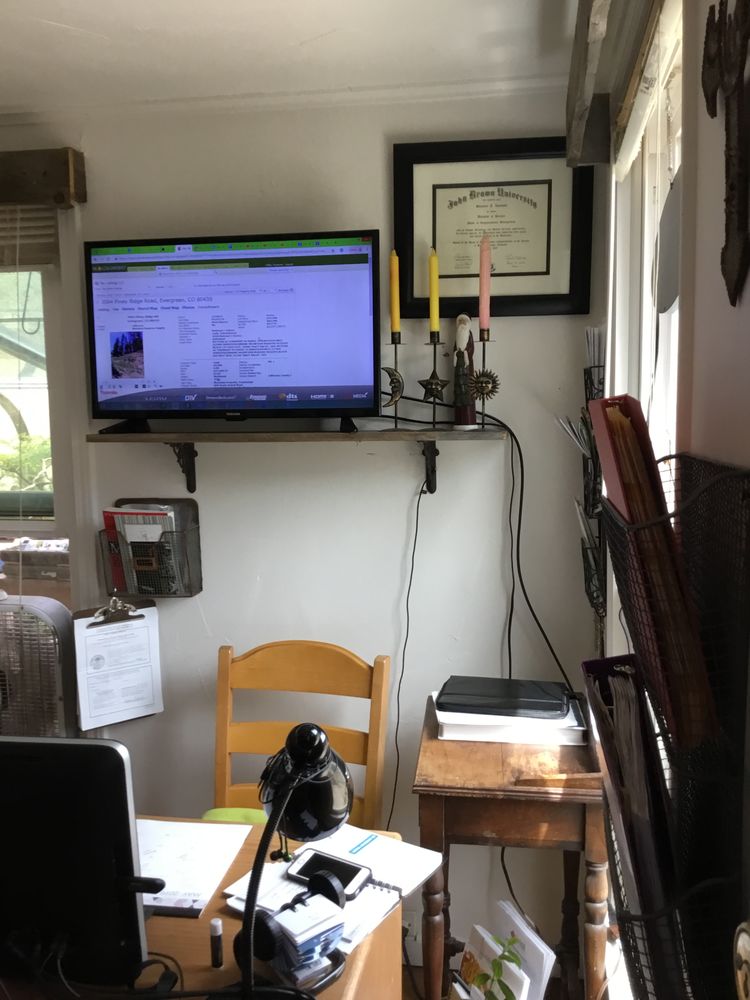 DISCOVER MTN PROPERTIES Contact Agent 1615 County Road 308, Dumont