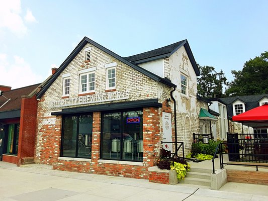 Motor City Brewing Works-Livernois Taproom by null