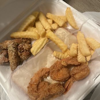 Cajumbo Seafood & Wings Mania - The food not touched - Seafood Near Me - Stone Mountain, Georgia