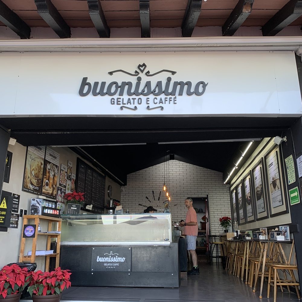 Buonissimo - Front of coffee shop along Malecon - Coffee & Tea Near Me - Puerto Vallarta, JAL Buonissimo - Front of coffee shop along Malecon - Coffee & Tea Near Me - Puerto Vallarta, JAL