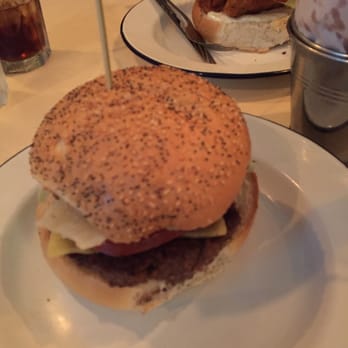Bóbós Burgers Restaurant - Great burger but bun too big - Burgers Near Me - Dublin, D Bóbós Burgers Restaurant - Great burger but bun too big - Burgers Near Me - Dublin, D