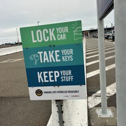 OAK Official Parking