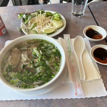 Á Dông Phở & Coffee - #32 Regular size - Noodles Near Me - San Jose, California