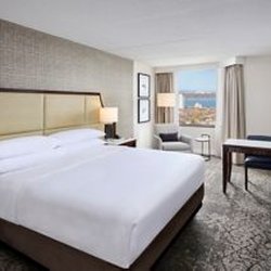 Sheraton Hamilton Hotel