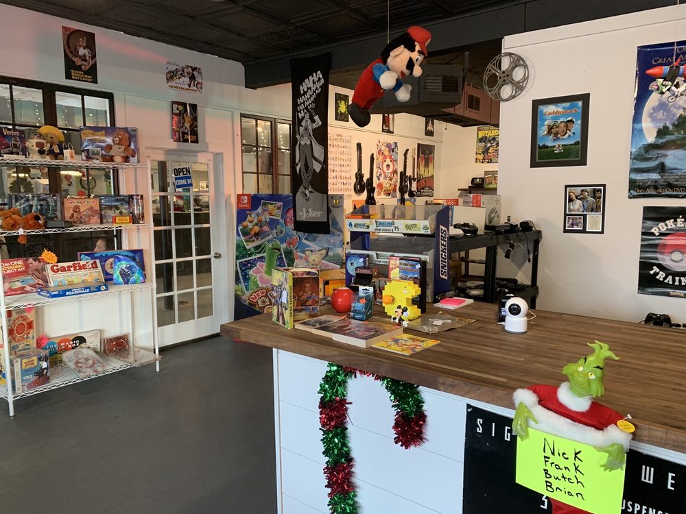 REWIND GAMES Updated August 2024 11 Photos 115 5th St, West Des