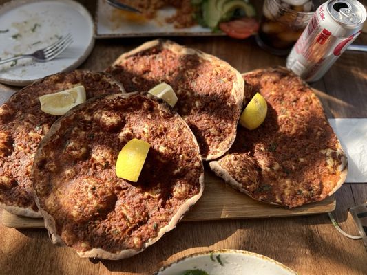 Ossys Bakery - Food Court by null