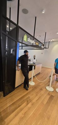 Shopify NY by null