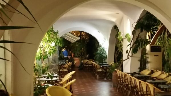 Bar Calise by null