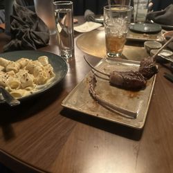 Hunter's Club - Mac and cheese and the lamb. Chefs kiss.