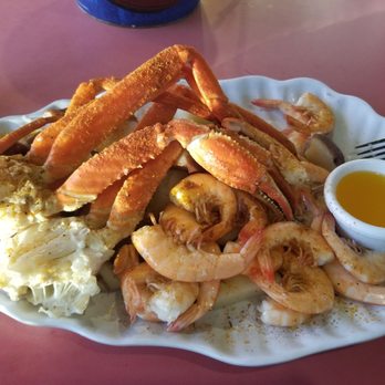 Bahama Bob's - Bob's Seafood Platter - New American Near Me - Pooler, Georgia