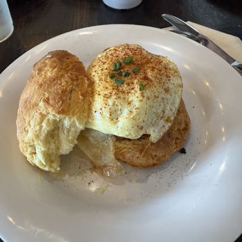 Vicious Biscuit - Crab Benny - Breakfast & Brunch Near Me - Akron, Ohio
