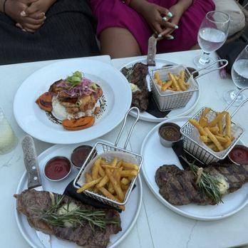 Lighthouse Rooftop - Asian Fusion Near Me - Long Island City, New York