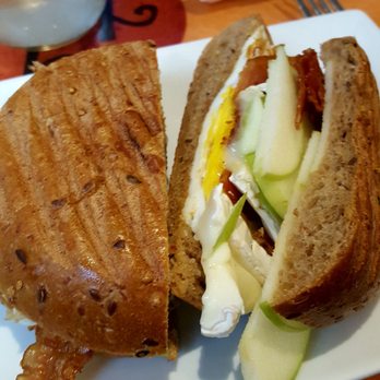 Cloveberry - Eggs,apple,brie,bacon sandwich - Coffee & Tea Near Me - Sparta, New Jersey