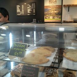 Rosaflorida Coffee - Mmmm, empanadas.