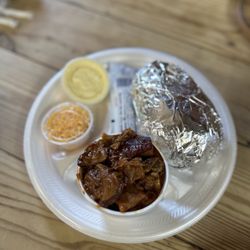 Heavy's Barbeque - Loaded baked potato