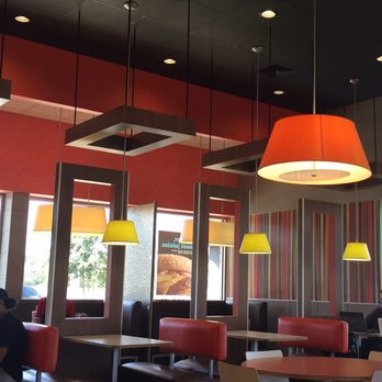 McDonald's - Modern and clean. - Burgers Near Me - Alexandria, Louisiana