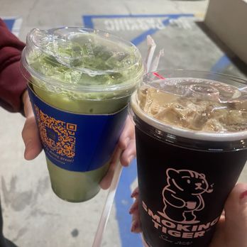 Smoking Tiger Coffee Lab - Smokin Spaniard Jeju Matcha - Coffee & Tea Near Me - Gardena, California Smoking Tiger Coffee Lab - Smokin Spaniard Jeju Matcha - Coffee & Tea Near Me - Gardena, California