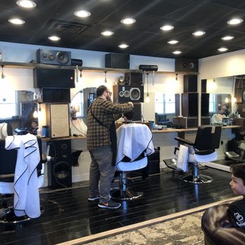 The Study - Michael getting a trim! - Men's Hair Salons Near Me - Tinton Falls, New Jersey The Study - Michael getting a trim! - Men's Hair Salons Near Me - Tinton Falls, New Jersey