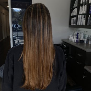 April Moun at Luna Studio - Keratin, balayage - Hair Stylists Near Me - Alamo, California April Moun at Luna Studio - Keratin, balayage - Hair Stylists Near Me - Alamo, California