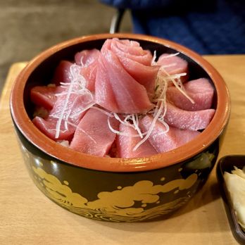 Sushi Kuu - Tekka don. - Sushi Bars Near Me - Visalia, California Sushi Kuu - Tekka don. - Sushi Bars Near Me - Visalia, California