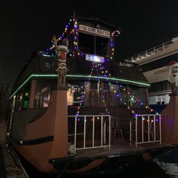 Tikiboat at night Tikiboat at night